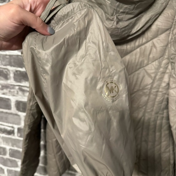 Michael Kors packable down fill puffer coat tan brown - Picture 10 of 10